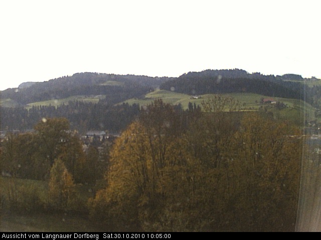 Webcam-Bild: Aussicht vom Dorfberg in Langnau 20101030-100500