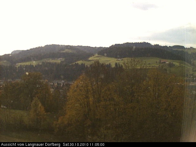 Webcam-Bild: Aussicht vom Dorfberg in Langnau 20101030-110500