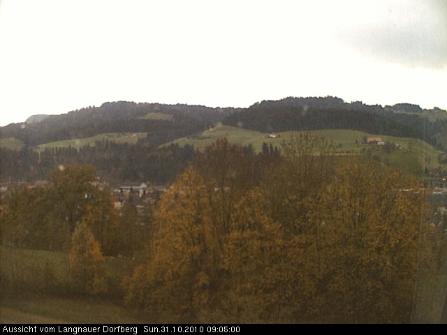 Webcam-Bild: Aussicht vom Dorfberg in Langnau 20101031-090500