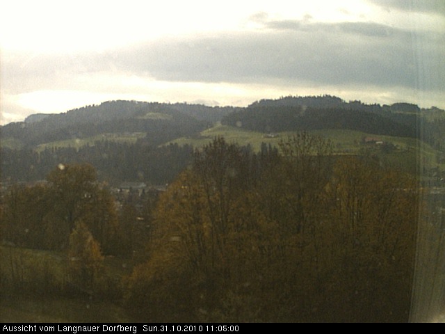 Webcam-Bild: Aussicht vom Dorfberg in Langnau 20101031-110500