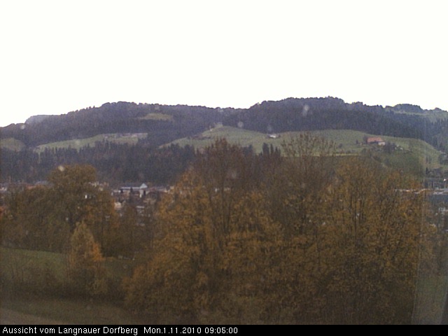 Webcam-Bild: Aussicht vom Dorfberg in Langnau 20101101-090500
