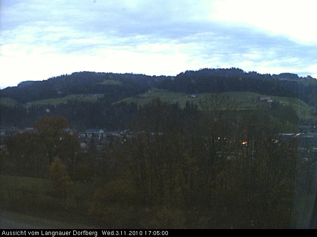 Webcam-Bild: Aussicht vom Dorfberg in Langnau 20101103-170500
