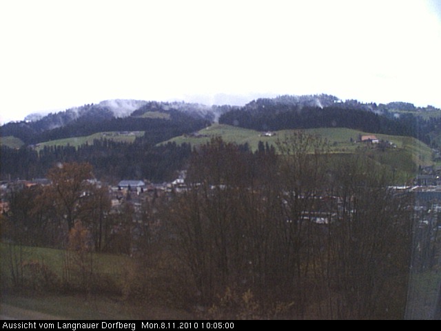 Webcam-Bild: Aussicht vom Dorfberg in Langnau 20101108-100500