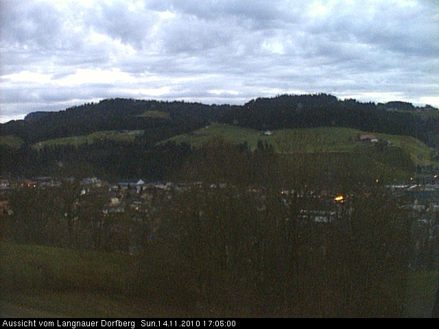 Webcam-Bild: Aussicht vom Dorfberg in Langnau 20101114-170500