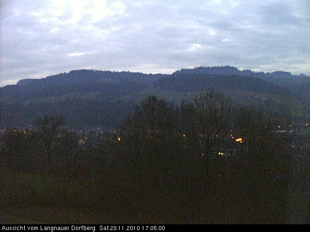Webcam-Bild: Aussicht vom Dorfberg in Langnau 20101120-170500