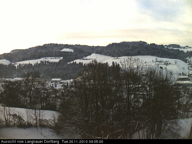 Webcam-Bild: Aussicht vom Dorfberg in Langnau 20101130-090500