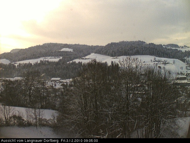 Webcam-Bild: Aussicht vom Dorfberg in Langnau 20101203-090500