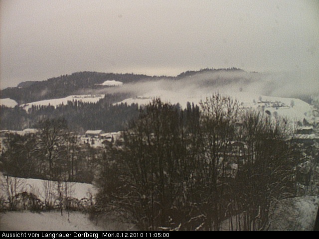 Webcam-Bild: Aussicht vom Dorfberg in Langnau 20101206-110500
