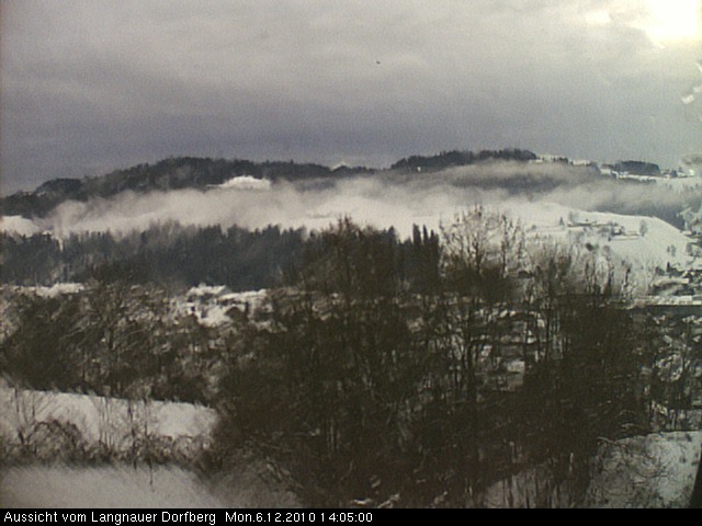Webcam-Bild: Aussicht vom Dorfberg in Langnau 20101206-140500