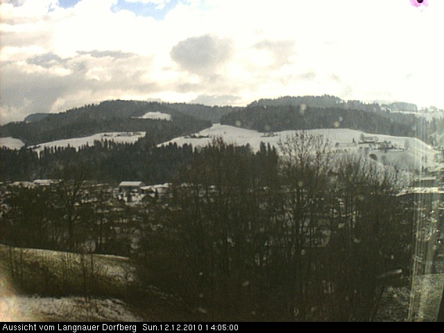 Webcam-Bild: Aussicht vom Dorfberg in Langnau 20101212-140500
