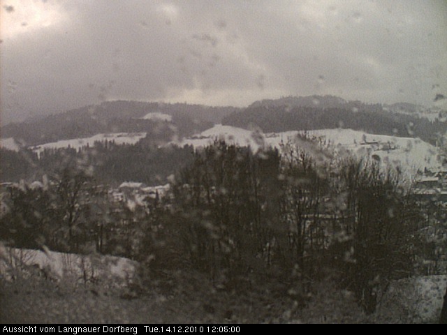 Webcam-Bild: Aussicht vom Dorfberg in Langnau 20101214-120500