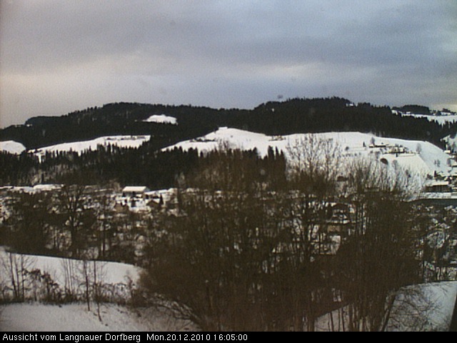 Webcam-Bild: Aussicht vom Dorfberg in Langnau 20101220-160500
