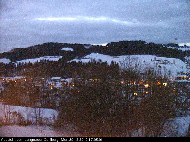 Webcam-Bild: Aussicht vom Dorfberg in Langnau 20101220-170500