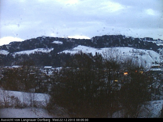 Webcam-Bild: Aussicht vom Dorfberg in Langnau 20101222-080500