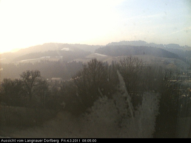 Webcam-Bild: Aussicht vom Dorfberg in Langnau 20110304-080500