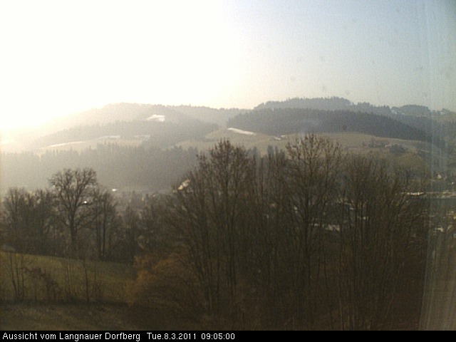 Webcam-Bild: Aussicht vom Dorfberg in Langnau 20110308-090500