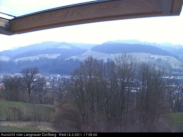 Webcam-Bild: Aussicht vom Dorfberg in Langnau 20110316-170500