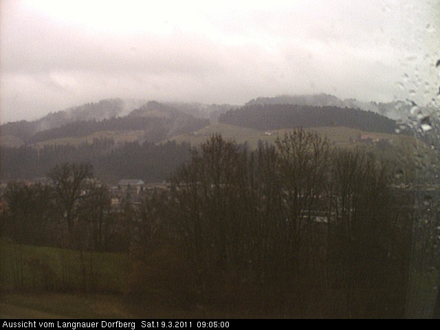 Webcam-Bild: Aussicht vom Dorfberg in Langnau 20110319-090500