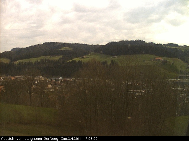 Webcam-Bild: Aussicht vom Dorfberg in Langnau 20110403-170500