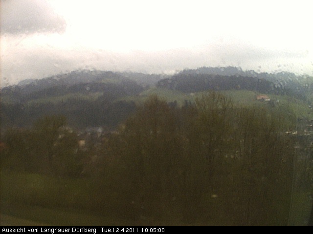 Webcam-Bild: Aussicht vom Dorfberg in Langnau 20110412-100500