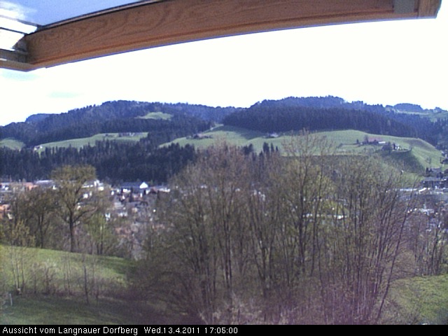 Webcam-Bild: Aussicht vom Dorfberg in Langnau 20110413-170500