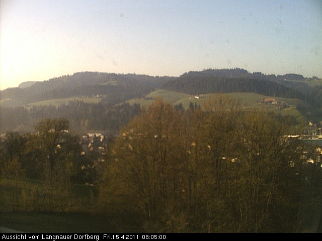 Webcam-Bild: Aussicht vom Dorfberg in Langnau 20110415-080500