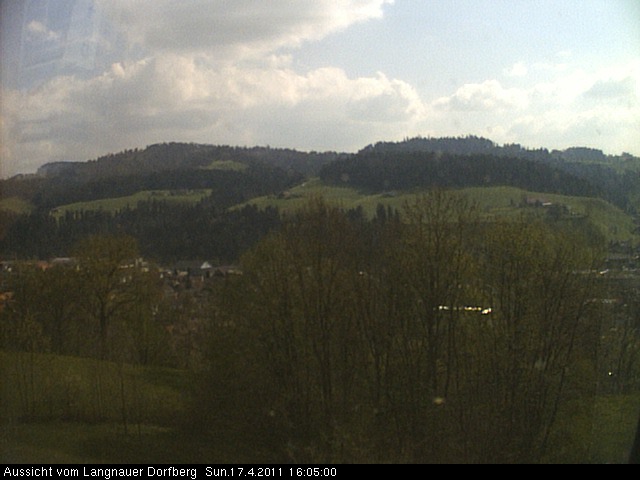 Webcam-Bild: Aussicht vom Dorfberg in Langnau 20110417-160500