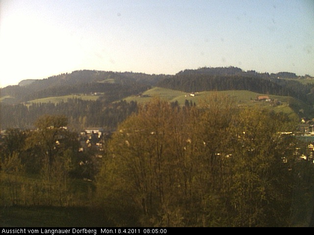 Webcam-Bild: Aussicht vom Dorfberg in Langnau 20110418-080500