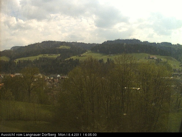 Webcam-Bild: Aussicht vom Dorfberg in Langnau 20110418-160500