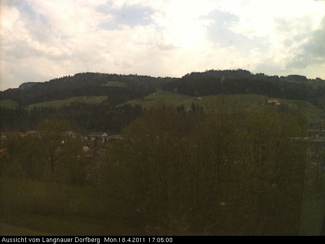 Webcam-Bild: Aussicht vom Dorfberg in Langnau 20110418-170500