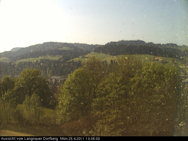 Webcam-Bild: Aussicht vom Dorfberg in Langnau 20110425-100500