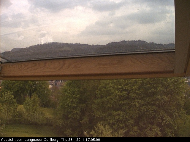 Webcam-Bild: Aussicht vom Dorfberg in Langnau 20110428-170500