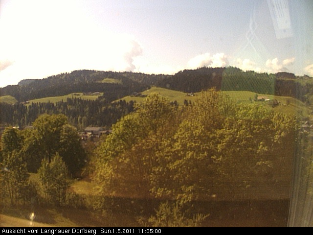 Webcam-Bild: Aussicht vom Dorfberg in Langnau 20110501-110500
