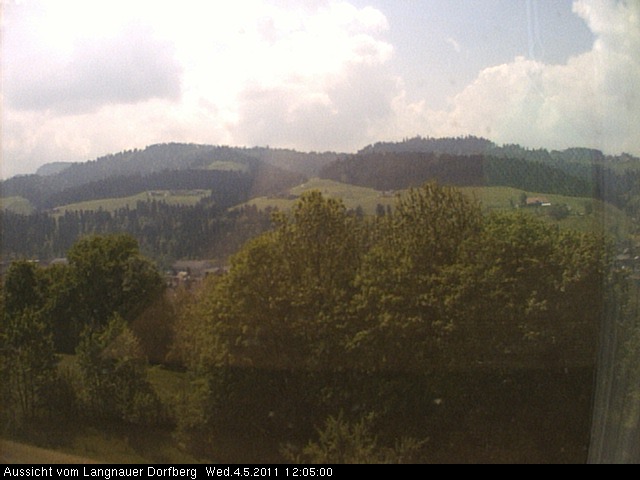 Webcam-Bild: Aussicht vom Dorfberg in Langnau 20110504-120500