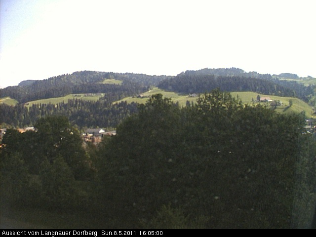 Webcam-Bild: Aussicht vom Dorfberg in Langnau 20110508-160500