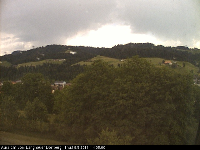 Webcam-Bild: Aussicht vom Dorfberg in Langnau 20110519-140500