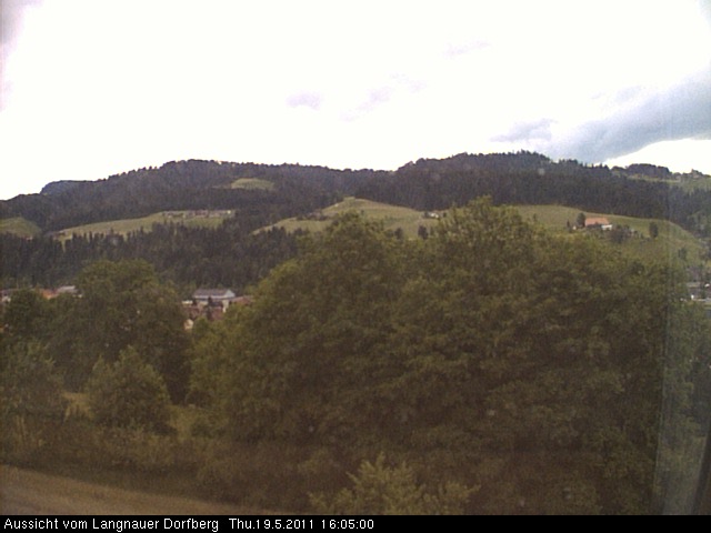 Webcam-Bild: Aussicht vom Dorfberg in Langnau 20110519-160500