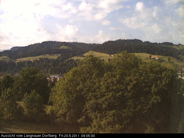 Webcam-Bild: Aussicht vom Dorfberg in Langnau 20110520-090500