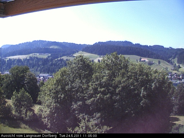 Webcam-Bild: Aussicht vom Dorfberg in Langnau 20110524-110500