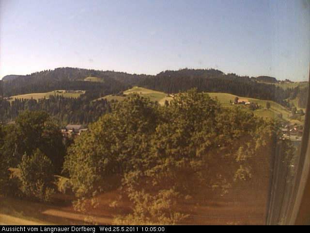 Webcam-Bild: Aussicht vom Dorfberg in Langnau 20110525-100500