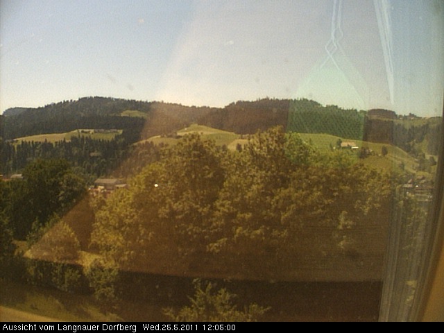 Webcam-Bild: Aussicht vom Dorfberg in Langnau 20110525-120500