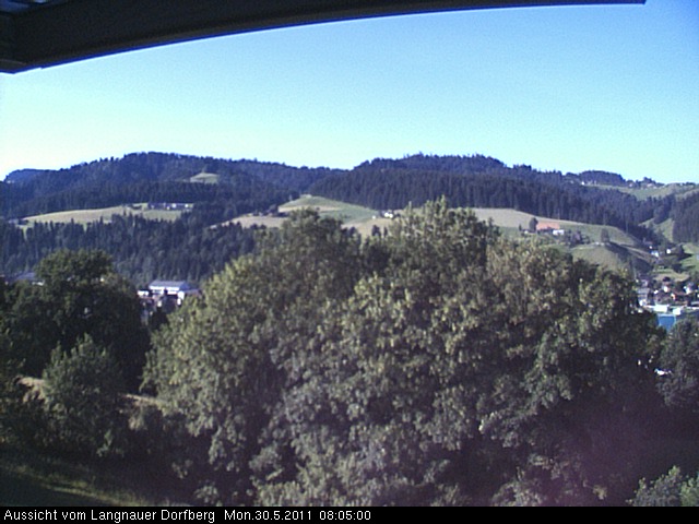 Webcam-Bild: Aussicht vom Dorfberg in Langnau 20110530-080500
