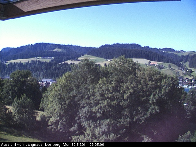 Webcam-Bild: Aussicht vom Dorfberg in Langnau 20110530-090500