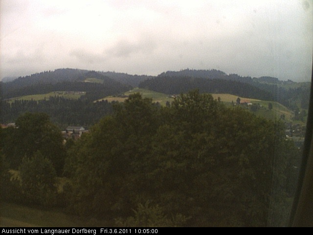 Webcam-Bild: Aussicht vom Dorfberg in Langnau 20110603-100500