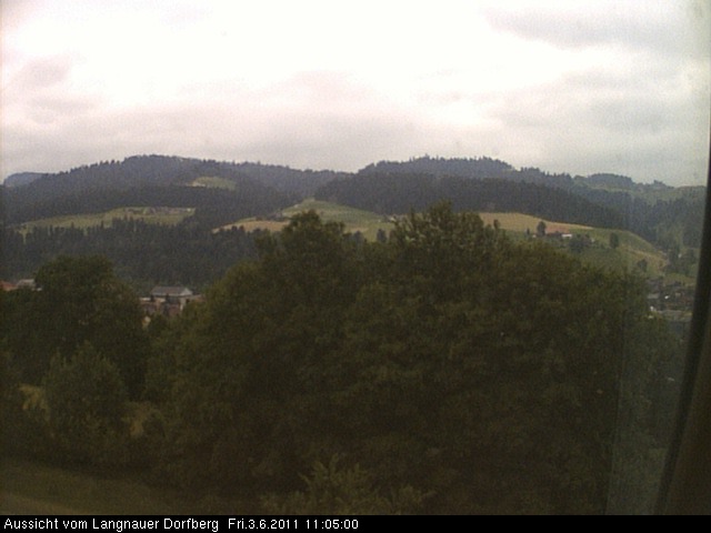 Webcam-Bild: Aussicht vom Dorfberg in Langnau 20110603-110500