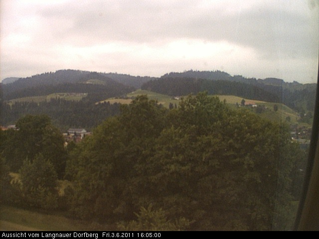 Webcam-Bild: Aussicht vom Dorfberg in Langnau 20110603-160500