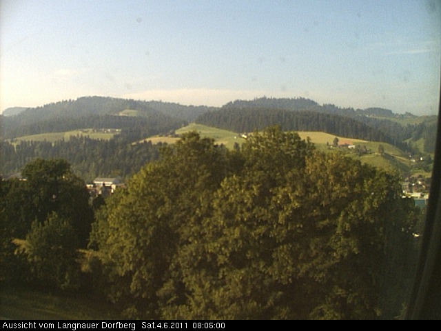 Webcam-Bild: Aussicht vom Dorfberg in Langnau 20110604-080500