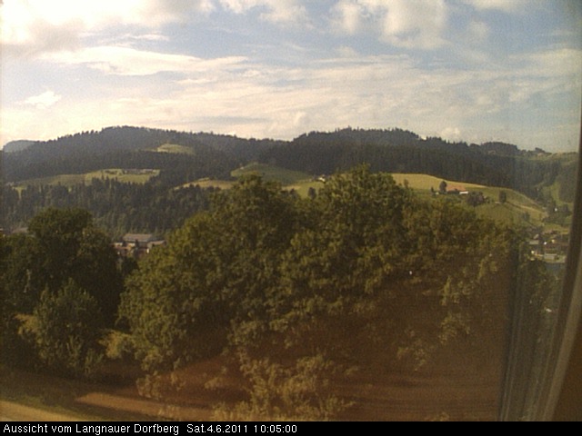 Webcam-Bild: Aussicht vom Dorfberg in Langnau 20110604-100500