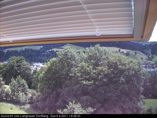 Webcam-Bild: Aussicht vom Dorfberg in Langnau 20110605-150501