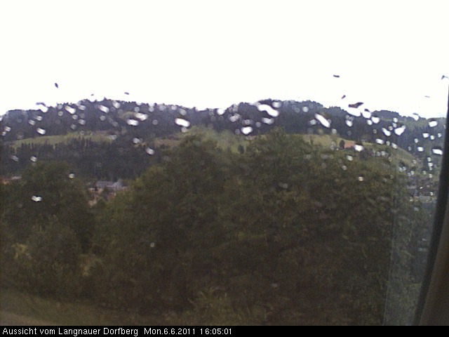 Webcam-Bild: Aussicht vom Dorfberg in Langnau 20110606-160501